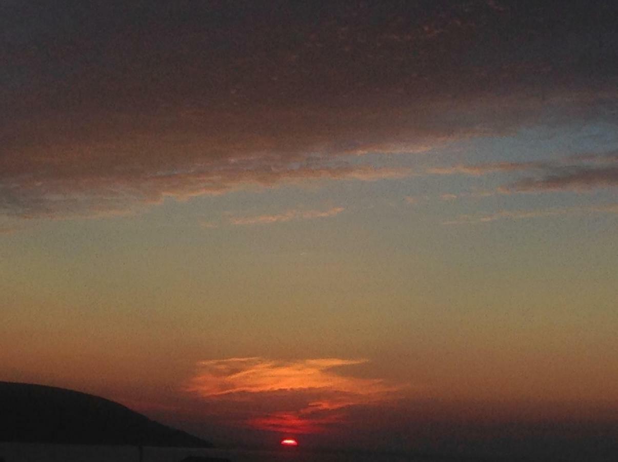 Burton'S Sunset Oasis Motel Bay Saint Lawrence Buitenkant foto